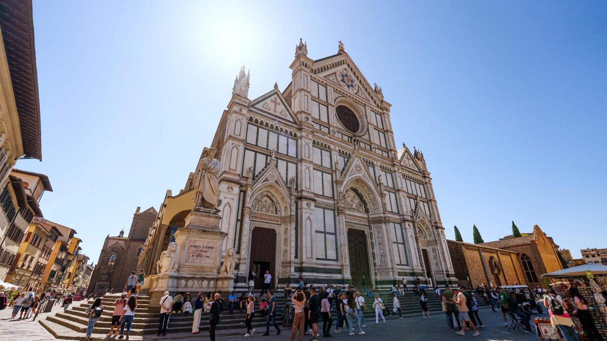 Santa Croce Historic Loft With A View Florence